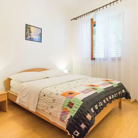 Apartment Ivana Biograd Na Moru